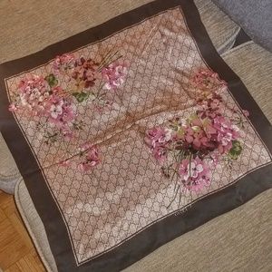 Gucci Women Silk Square Scarf